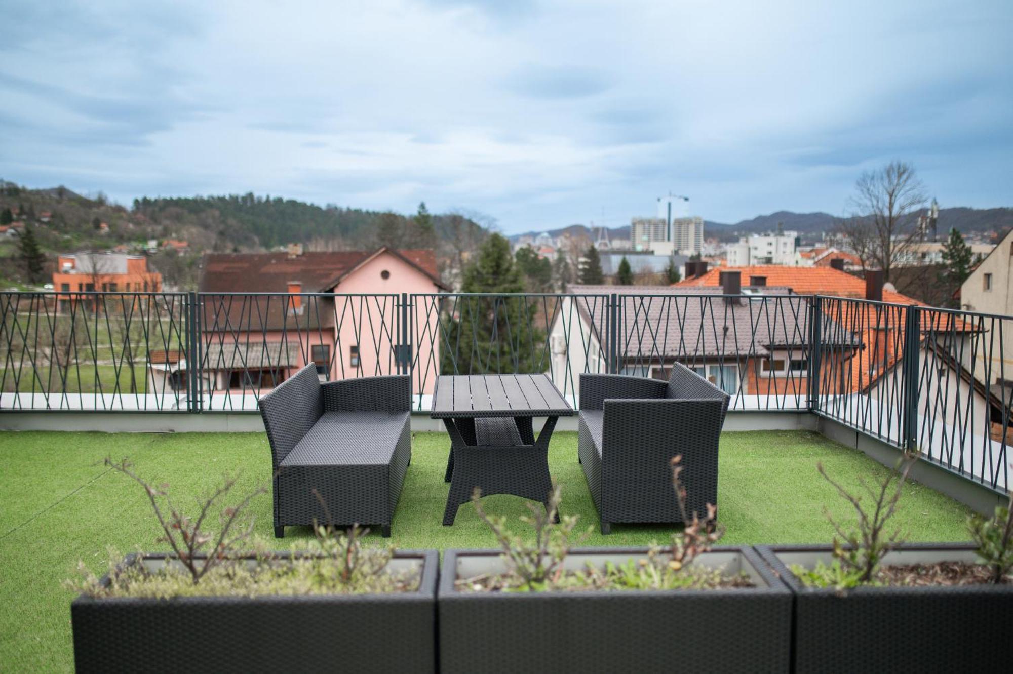 Apartment Vila Idila Τούζλα Εξωτερικό φωτογραφία