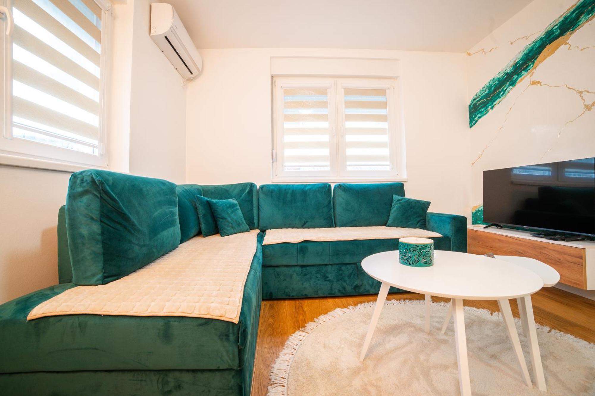 Apartment Vila Idila Τούζλα Εξωτερικό φωτογραφία