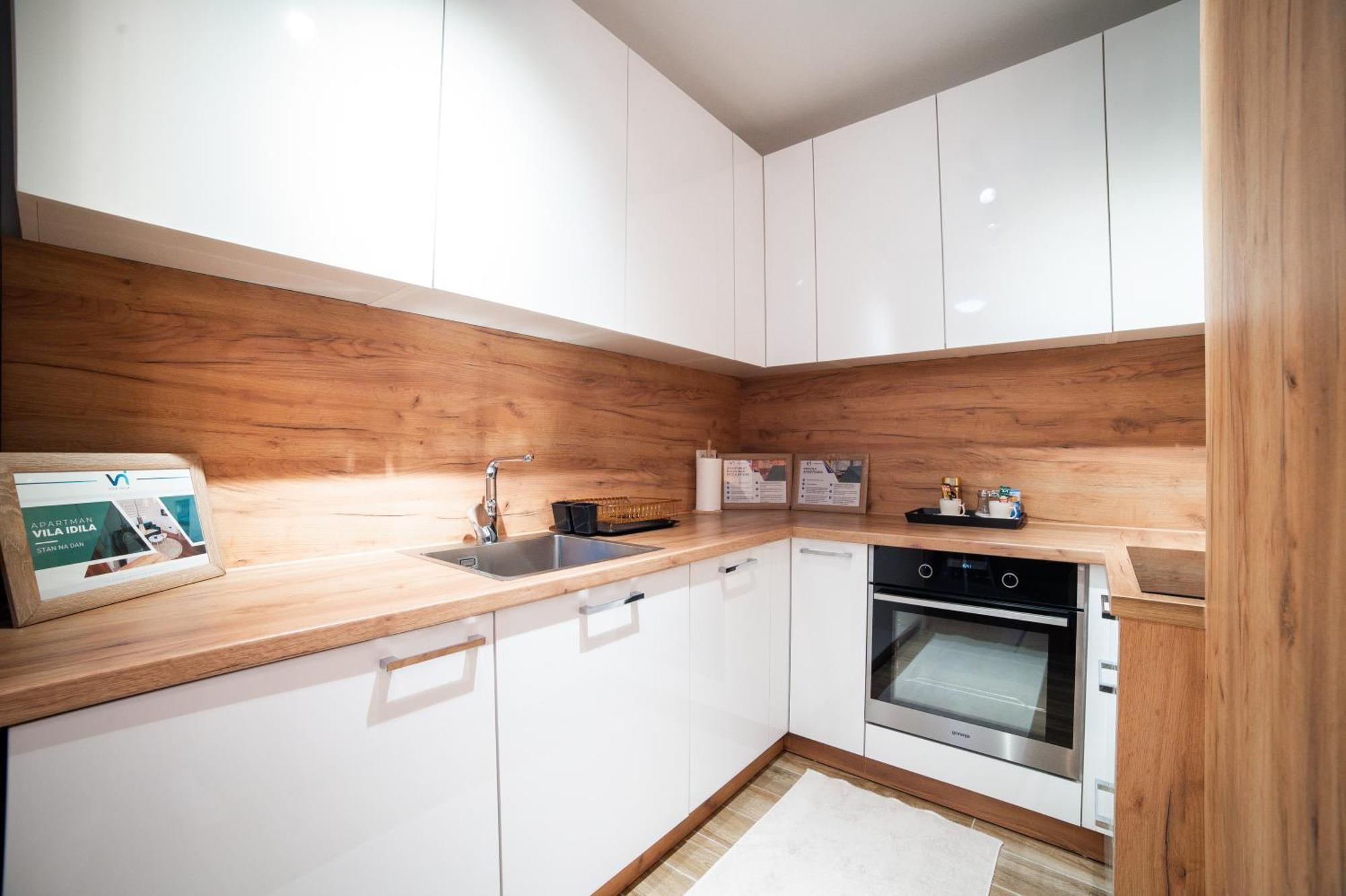 Apartment Vila Idila Τούζλα Εξωτερικό φωτογραφία