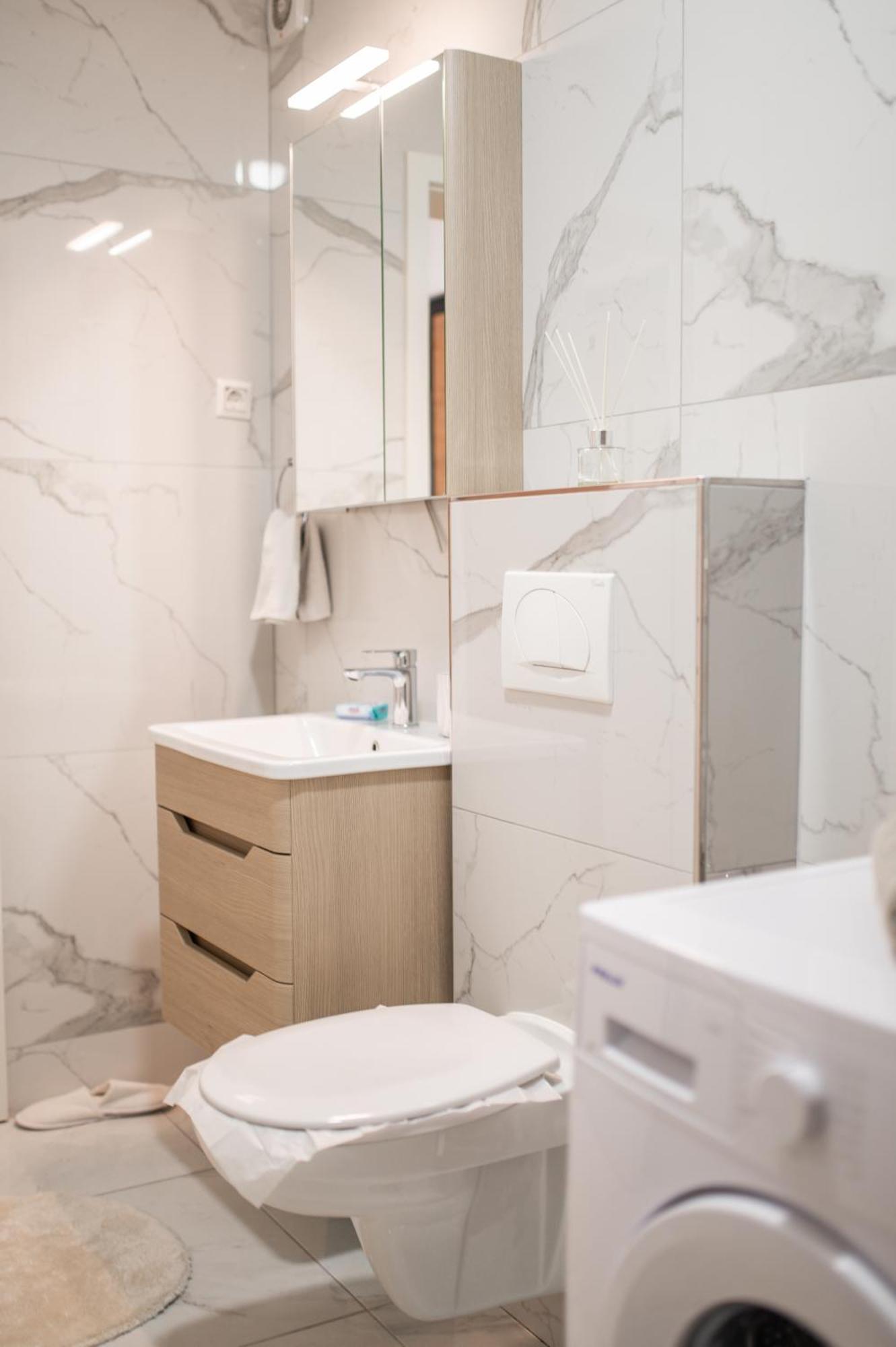 Apartment Vila Idila Τούζλα Εξωτερικό φωτογραφία